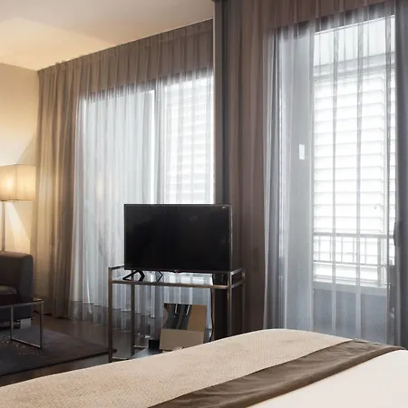 أي سي فيكتوريا سويتس، لايف ستايل ماريوت 4*