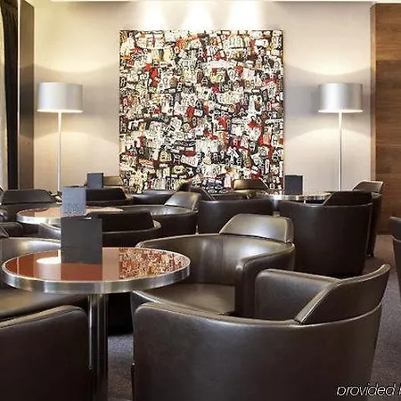 فندق أي سي فيكتوريا سويتس، لايف ستايل ماريوت