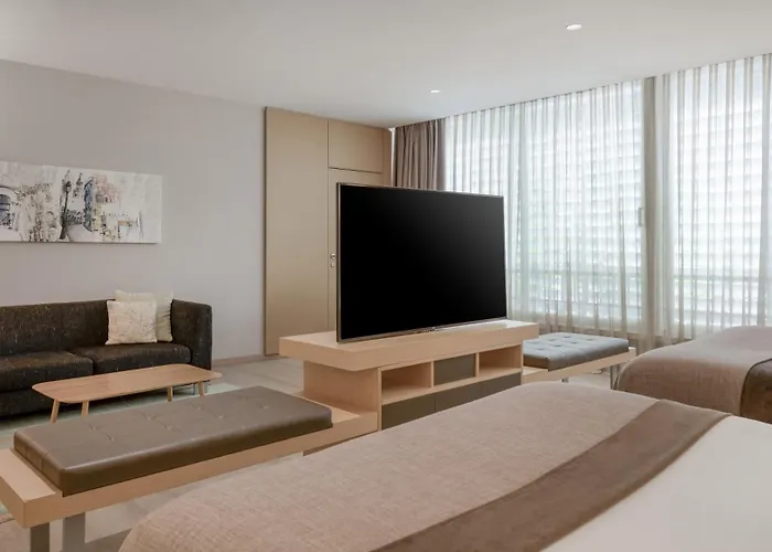Ac Victoria By Marriott Hotel 4*
