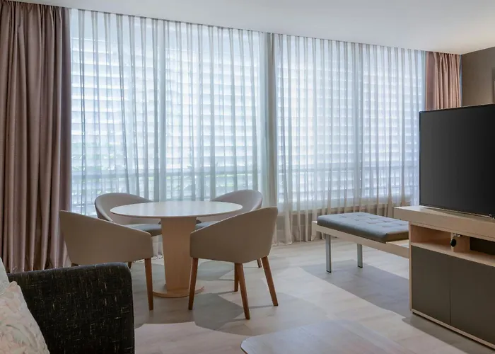 Hotel Ac Victoria By Marriott