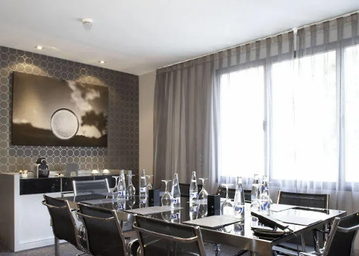 Ac Victoria By Marriott Hotel 4*