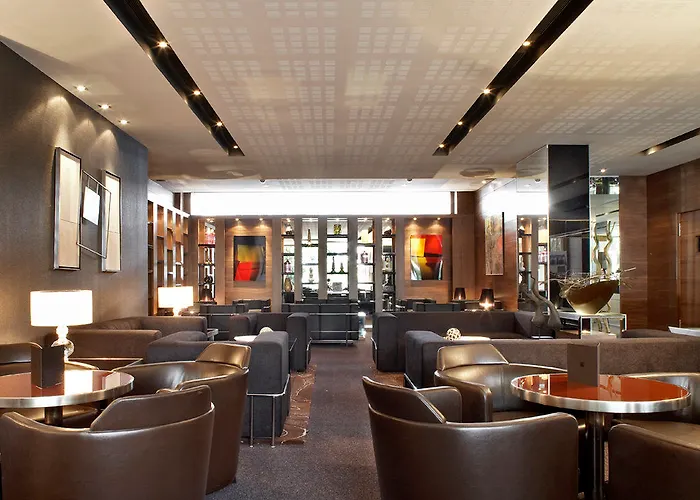 Hotel Ac Victoria By Marriott 4*