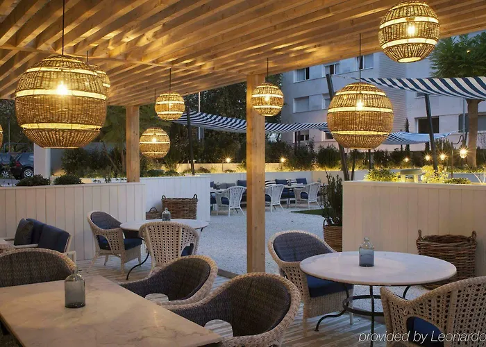 Ac Victoria By Marriott Hotel 4*
