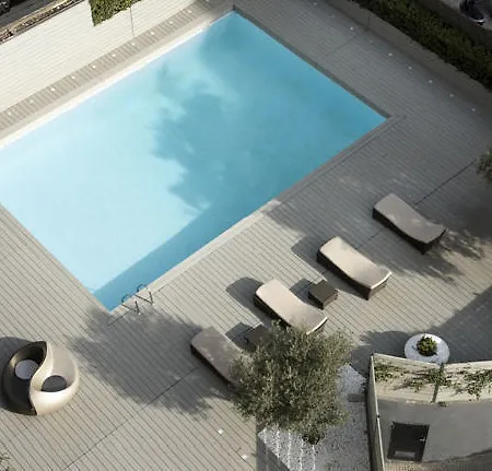 Ac Hotel Victoria Suites By Marriott 4*